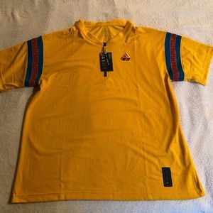 Nike Giannis short sleeve shirt